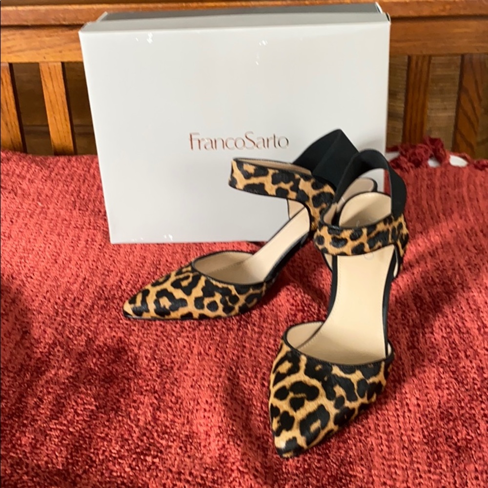 NWT Franco Sarto Lima 2 Pump. Leopard